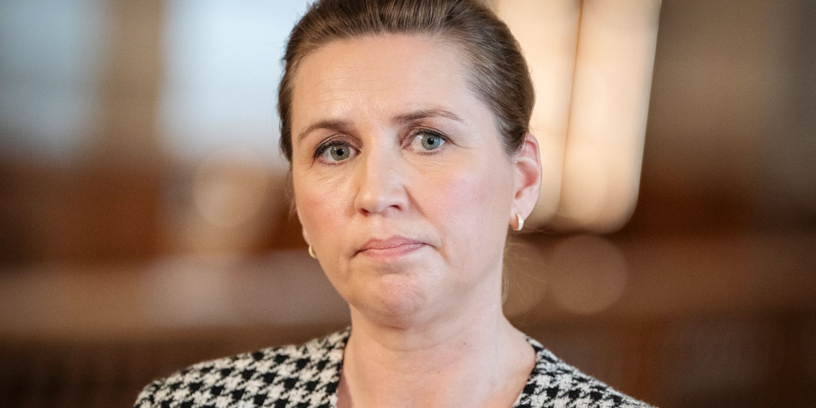 danska regeringspartier skakas av katastrofsiffror