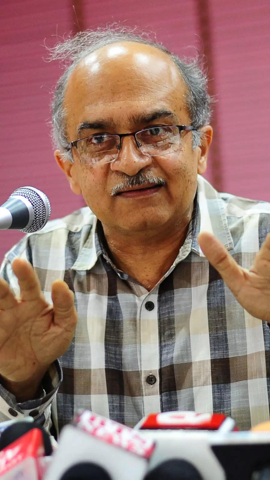 <p>Prashant Bhushan has received several awards and accolades for his contributions to law and public service, including the Ramon Magsaysay Award for Emergent Leadership in 2011.</p>