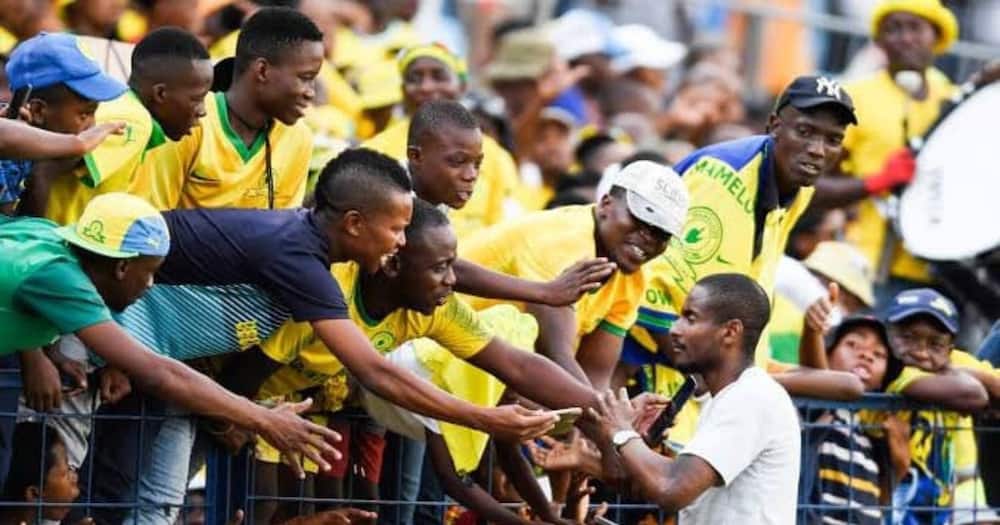 mamelodi sundowns fans are looking forward to their caf champions league match against esperance
