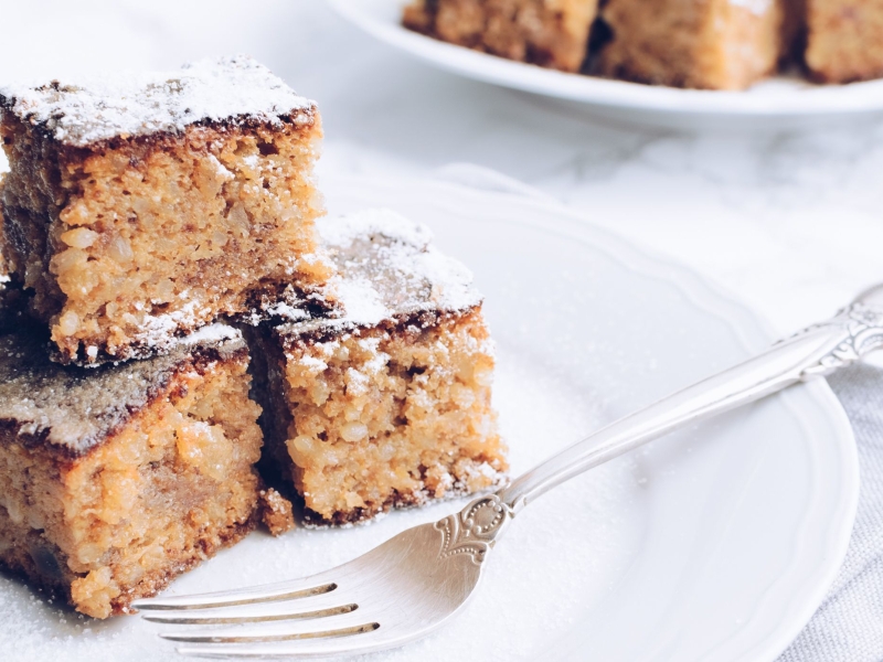 Blitzrezept ohne Mehl: Saftiger Nusskuchen mit 3 Zutaten