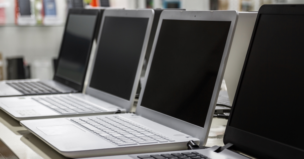 9 Reasons You Should Always Buy Your Laptop At Costco Instead Of The ...