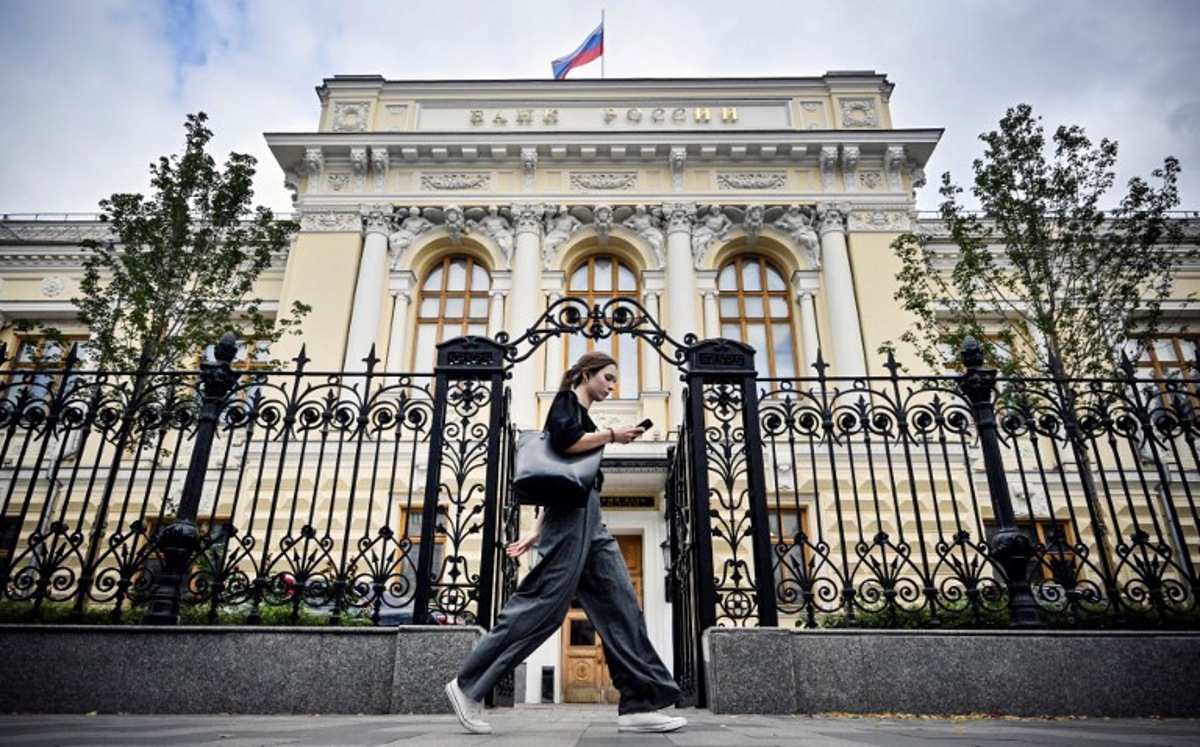 russie: la banque centrale maintient son taux directeur à 16%