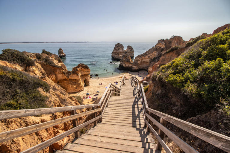 Vacances d’été 2024 : voici les plus belles plages d’Europe, selon le Lonely Planet
