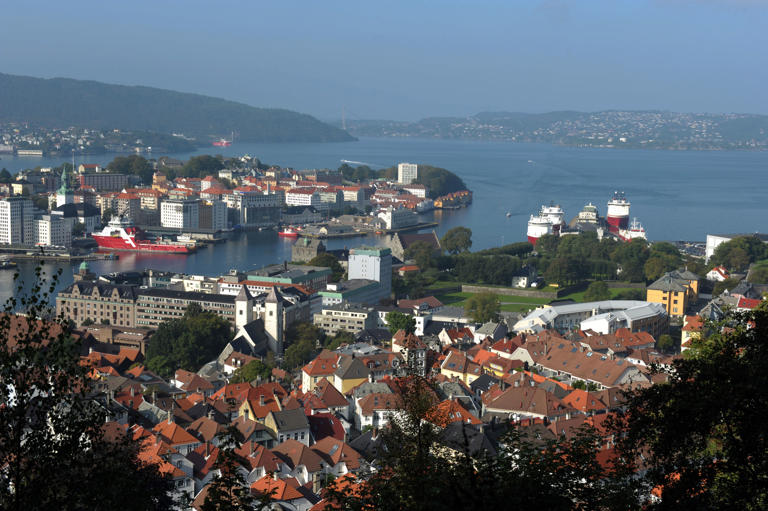 Bergen Norway: Jet2 launches new flights and package holidays to ...