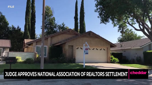 Judge Approves National Association of Realtors Settlement<br><br>