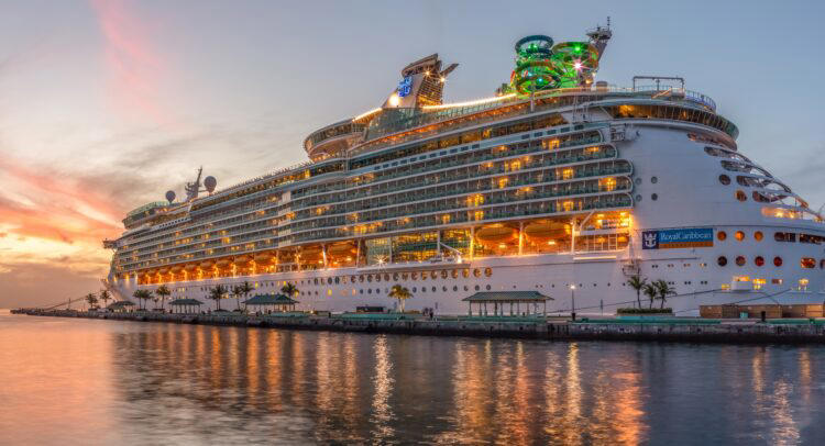 Royal Caribbean Cruises (NYSE:RCL): Record Sales and Record Risk