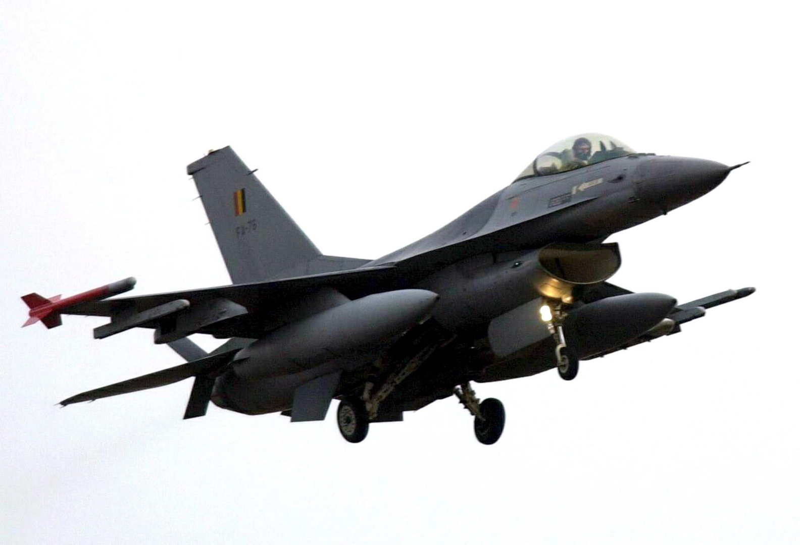 bélgica tratará de agilizar la entrega de f-16 a ucrania para finales de este año