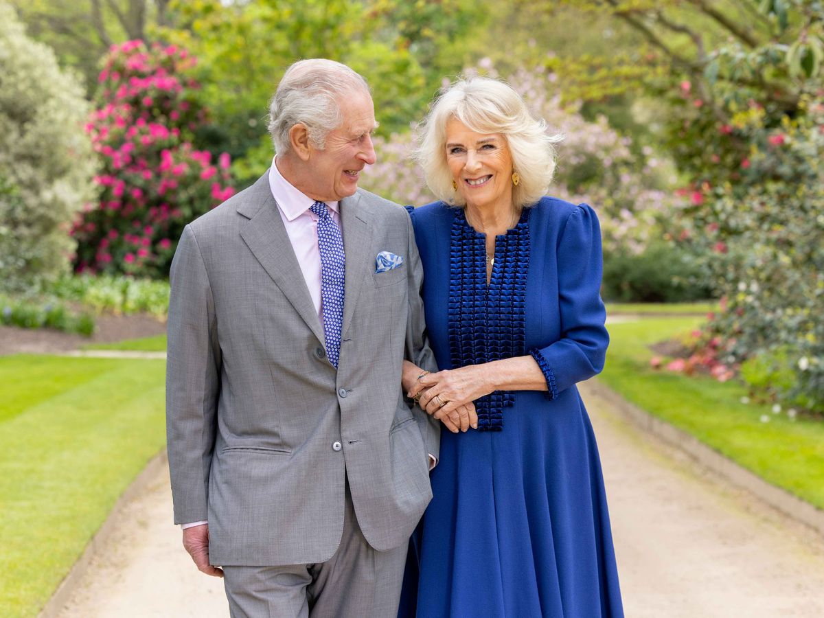 <p>To announce <a href="https://www.townandcountrymag.com/society/tradition/a60617910/king-charles-return-to-public-duties-announcement/">King Charles's return to public duties</a>, Buckingham Palace shared a new photograph of the King and Queen Camilla, taken in the gardens of the palace on April 10, the day after their 19th wedding anniversary.</p>