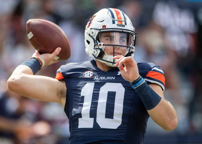 broncos legend weighs in on selection of former auburn qb
