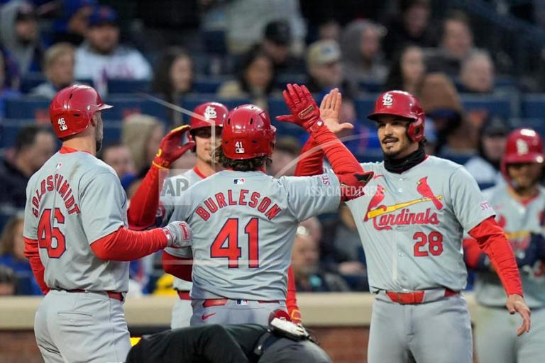 Cardinals start off road trip with 4-2 win over Mets