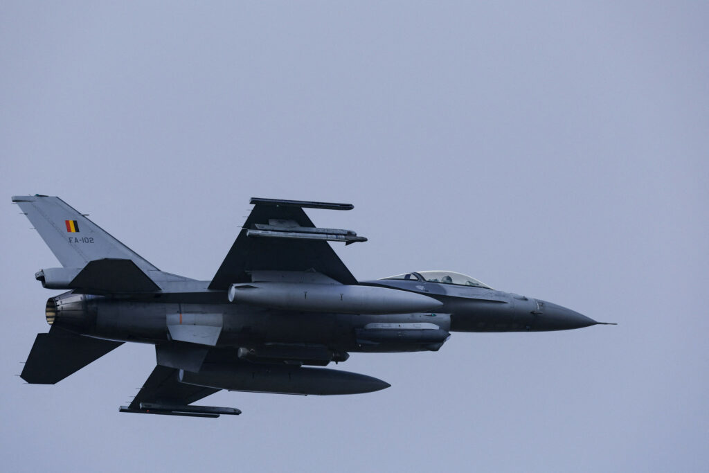 oekraïne ontvangt versnelde levering van f-16’s