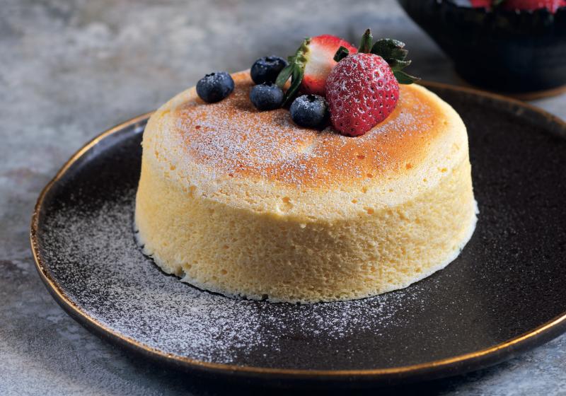 hitem sociálních sítí je japonský cheesecake: pokud ho připravíte správně, oslní vás nebeskou lehkostí a delikátní chutí