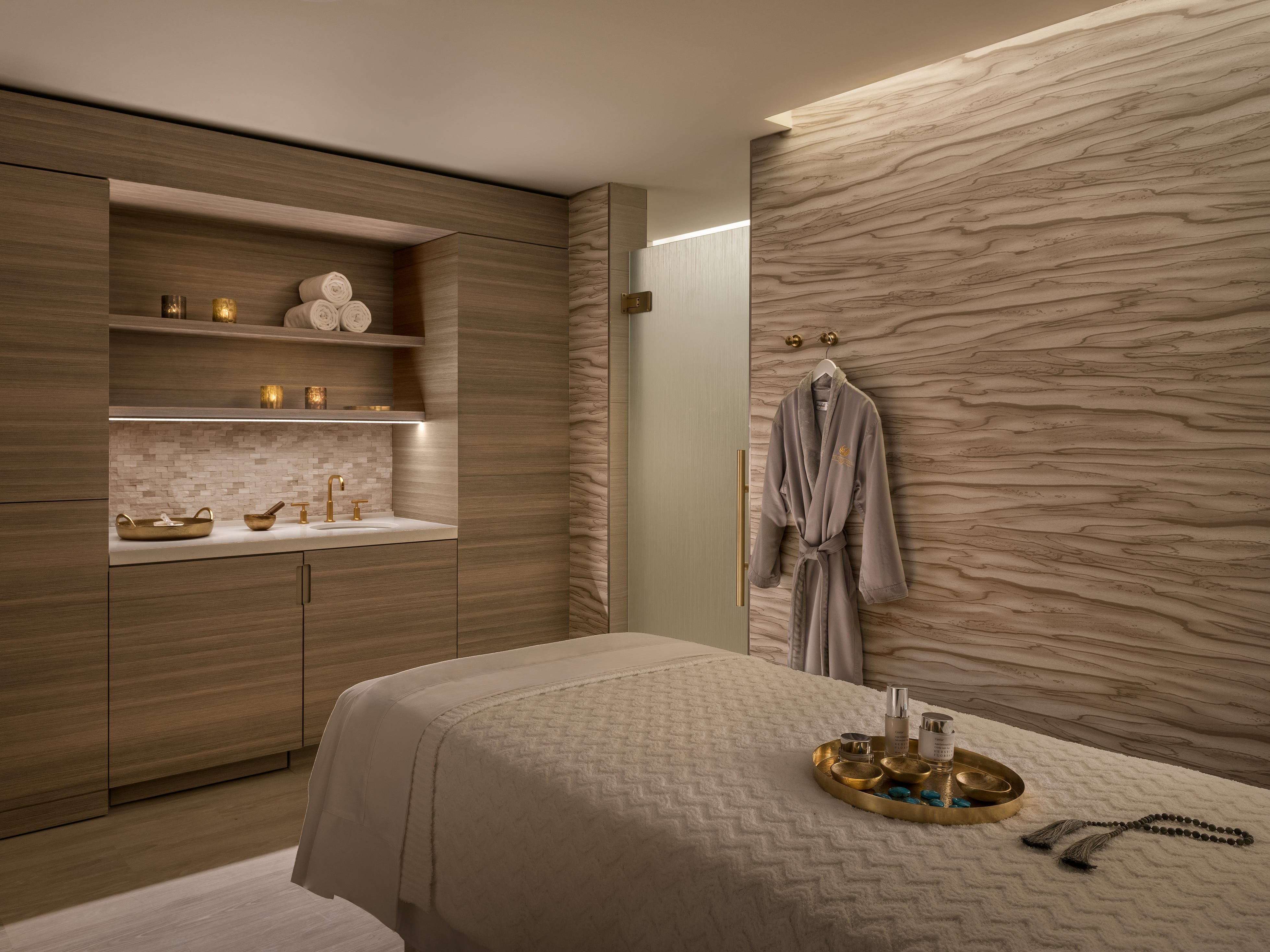 <p>The Phoenician Spa, which won the Forbes Travel Guide Five Star Award in 2024 for the fifth consecutive year, has 24 treatment rooms, a rooftop pool, a fitness center, a sauna, and a room dedicated to peace and quiet. There's also a boutique, a dry bar, and a nail salon. </p>