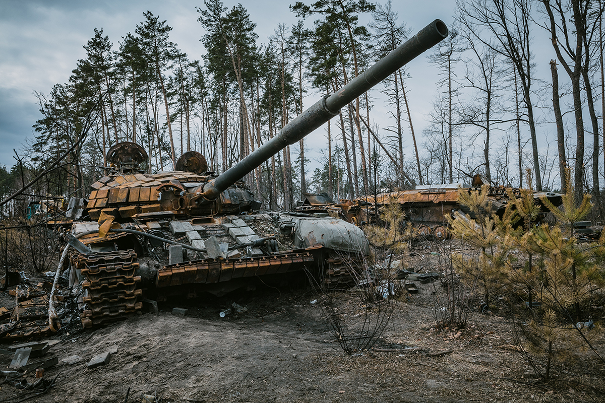 増殖するロシア軍の「亀戦車」、現時点では有能かも 東部の突破口でも出番うかがう