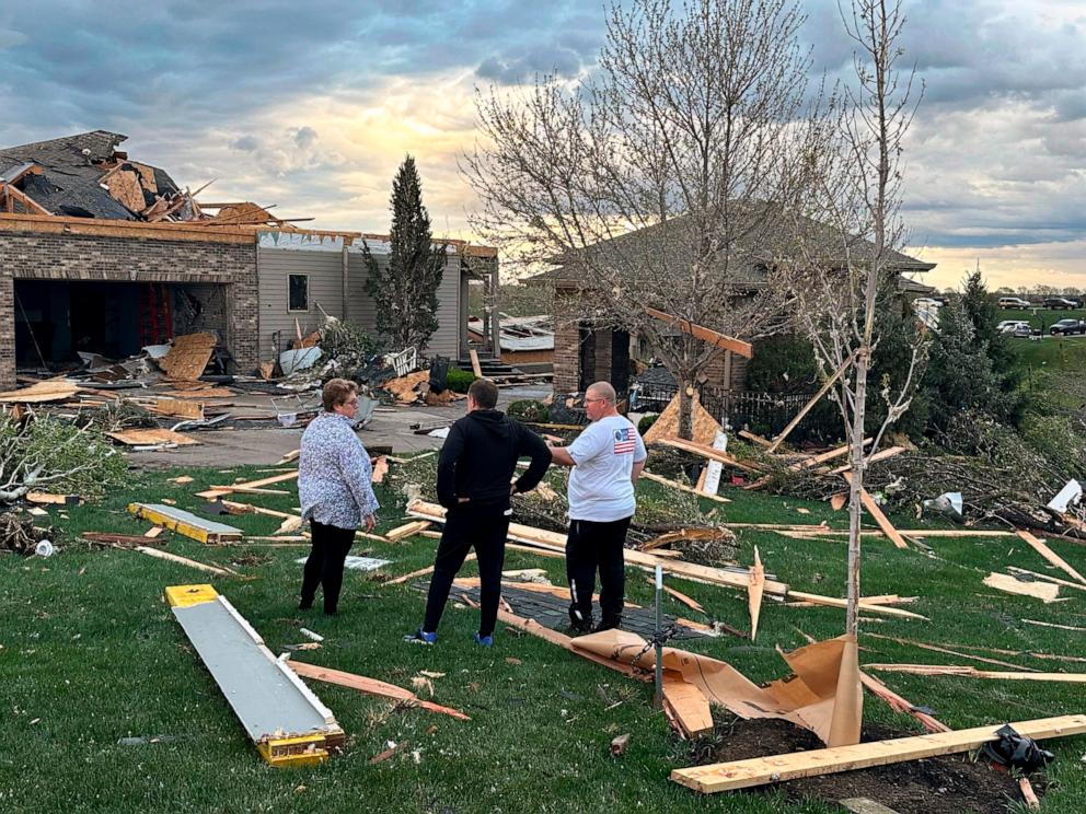 tornado threat continues after 4 injured, hundreds of homes damaged