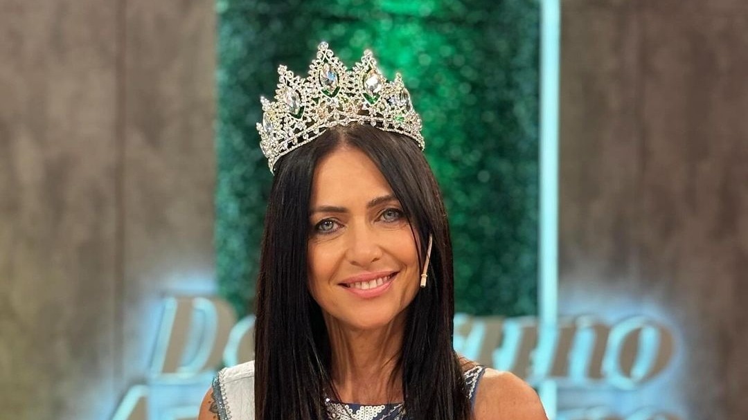 60-year-old makes history, crowned miss universe buenos aires