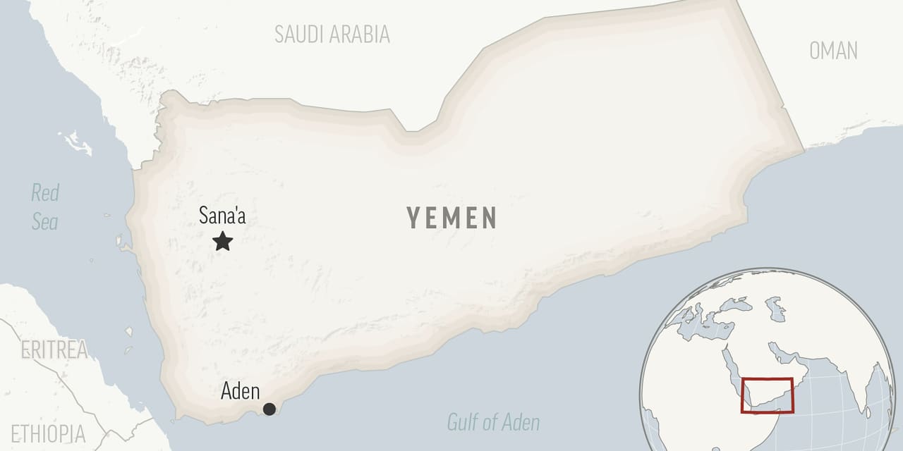 ballistic missiles fired by yemen’s houthi rebels damage panama-flagged oil tanker in red sea