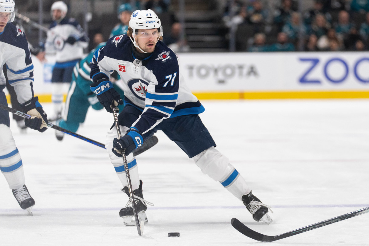 jets recall axel jonsson-fjallby ahead of game 4