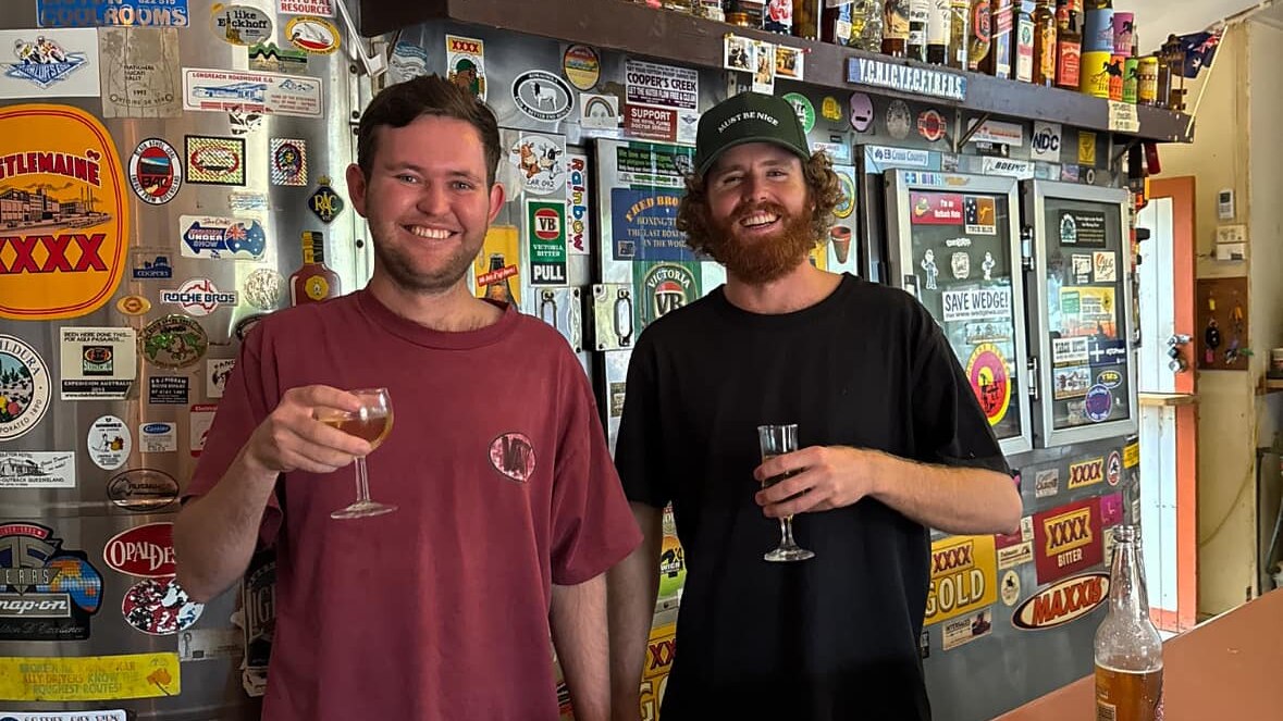 gen z publicans pay off stonehenge hotel in western queensland with loan from former owner