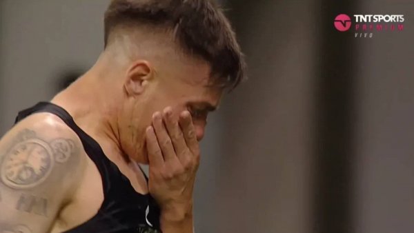 el desconsolado llanto de futbolista de cobreloa tras histórica derrota
