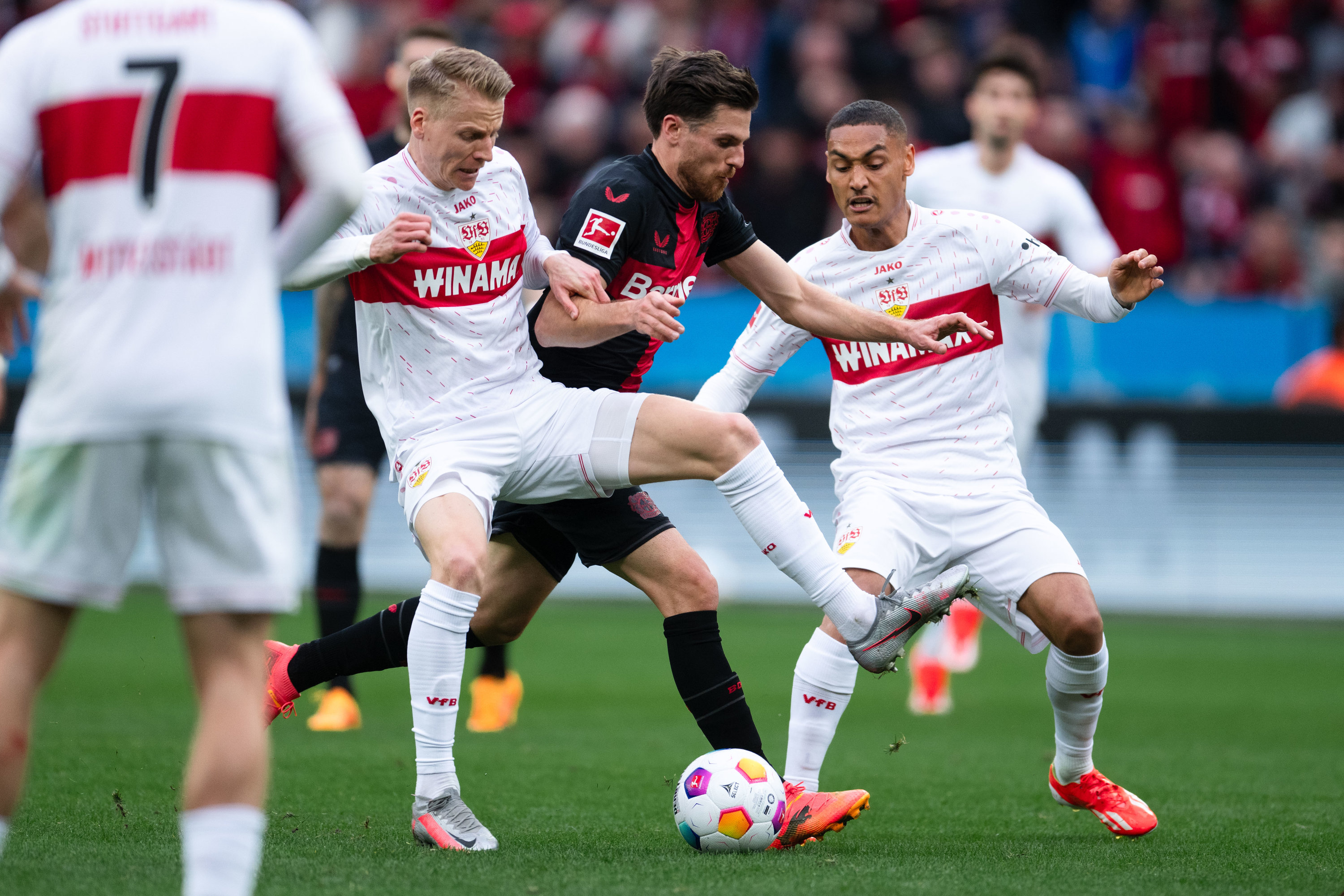 Bayer 04 - VfB Stuttgart: Die Werkself Nach Noten