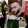Iranian Rapper Toomaj Salehi Sentenced to Death Over Music Criticizing Government<br>