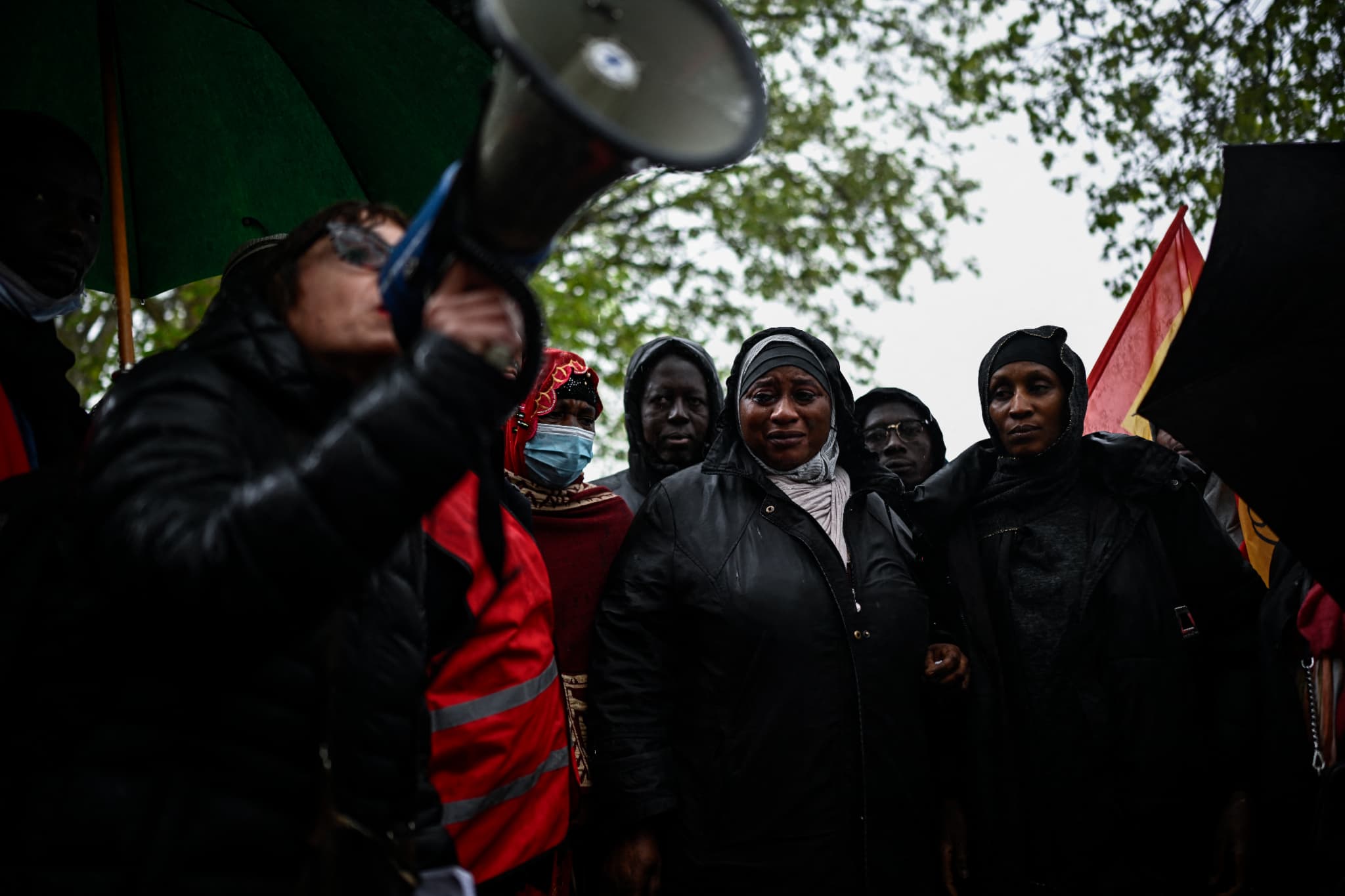 paris: un hommage rendu à amara dioumassy, l'ouvrier tué sur le chantier du bassin d'austerlitz