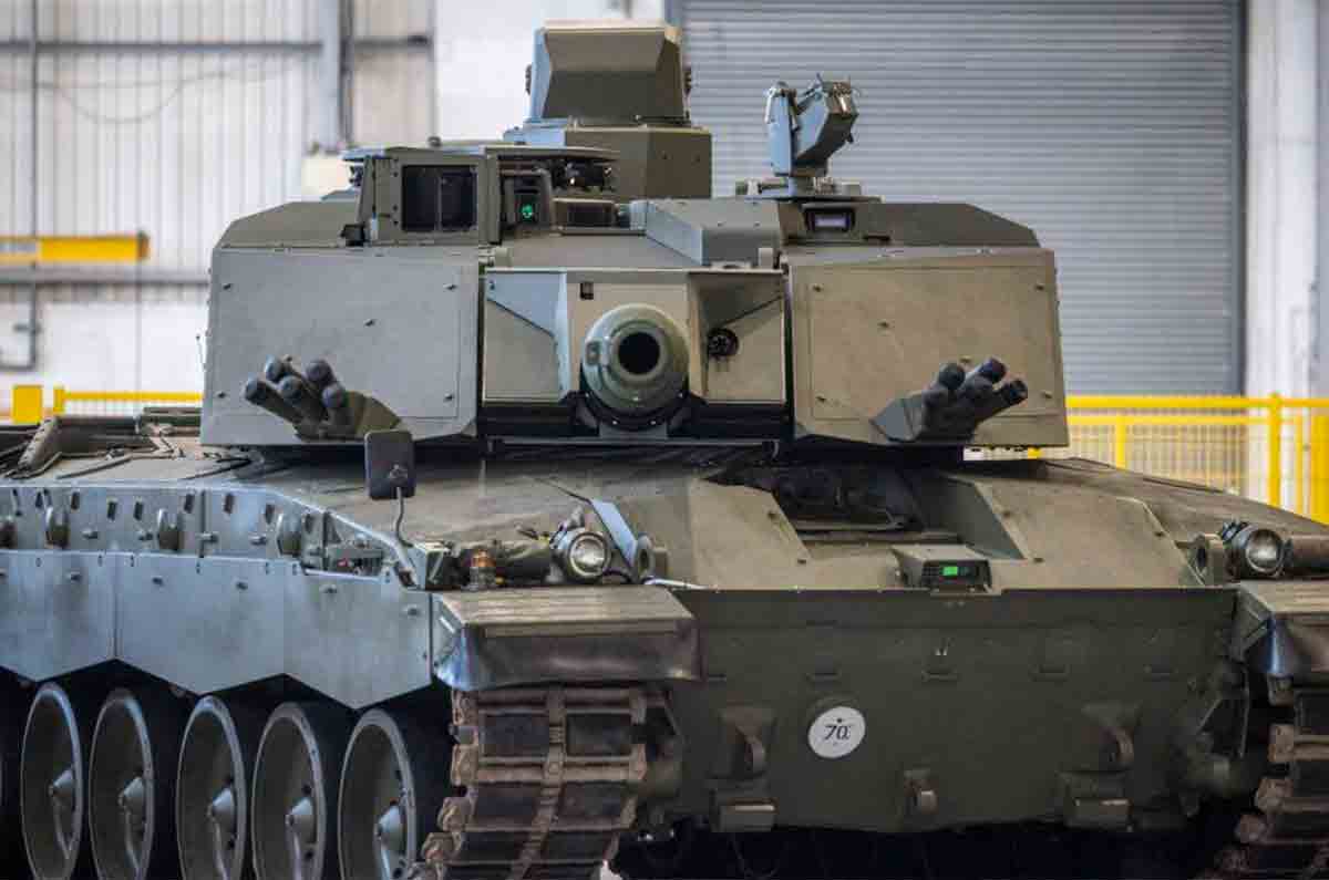 video: storbritannia fullfører ildprøver av sin mest moderne stridsvogn noensinne