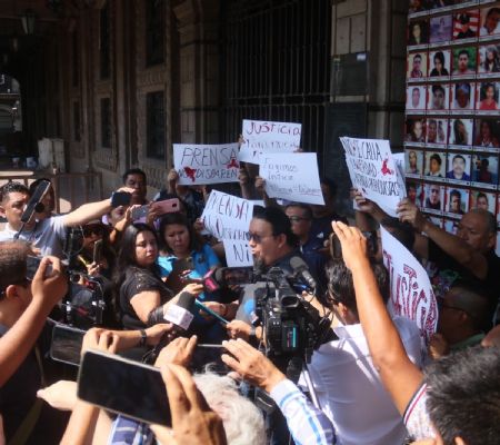 periodistas de morelos exigen justicia tras el asesinato de roberto figueroa