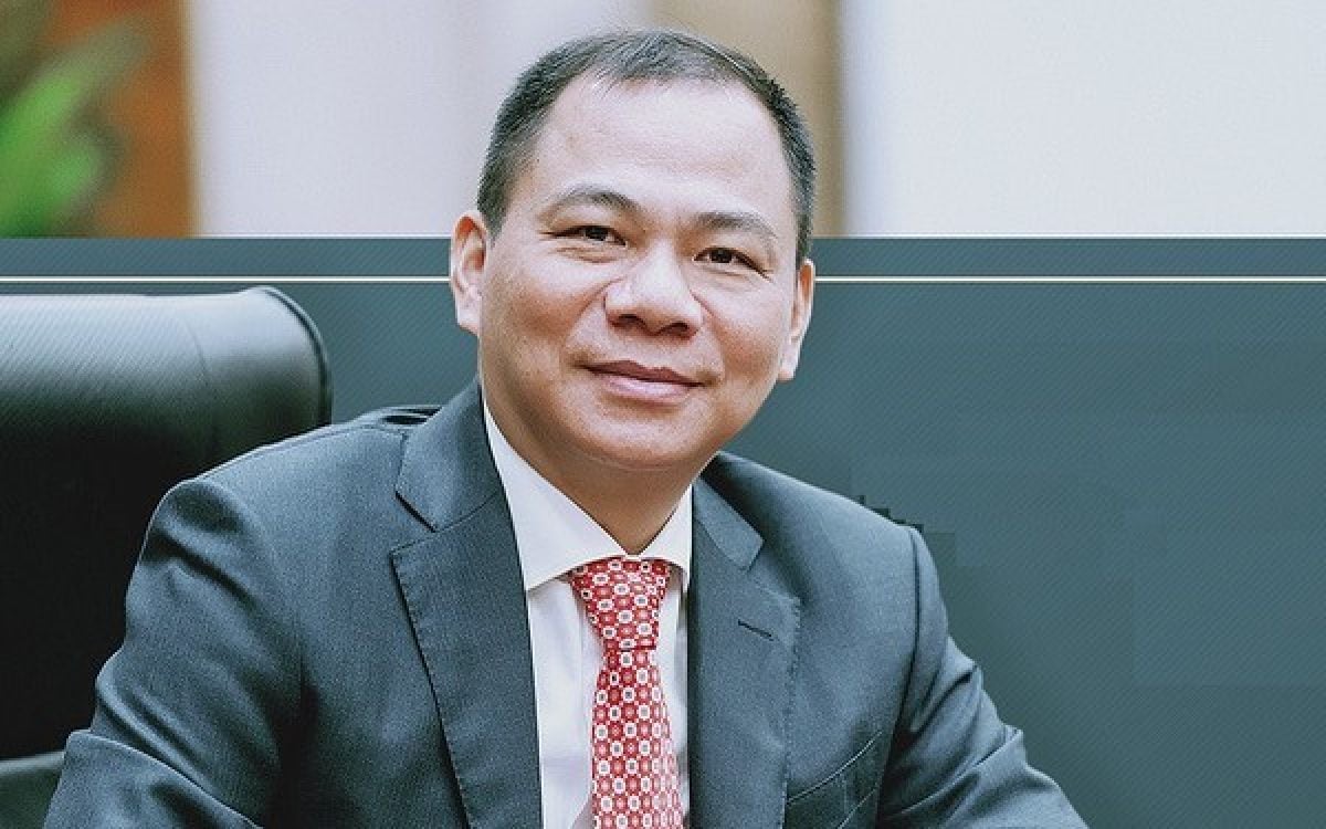 vietnam’s 5 richest billionaires in 2024 – net worths, ranked: from vietjet air boss nguyen thi phuong thao to techcombank’s ho hung anh – but which self-made man’s career started in a car factory?