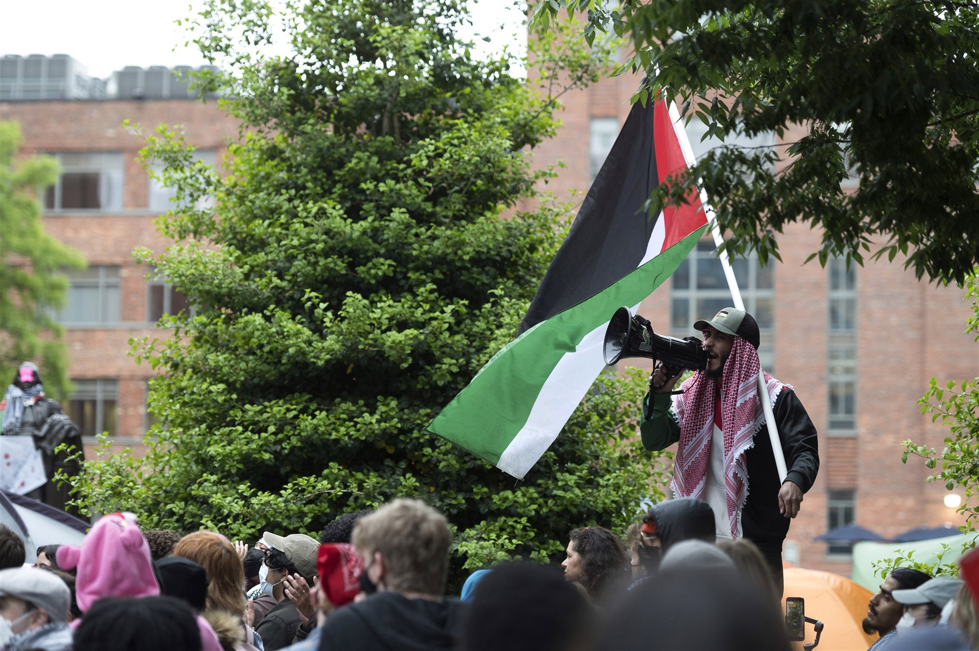 opnieuw arrestaties bij pro-palestijnse acties op universiteiten vs