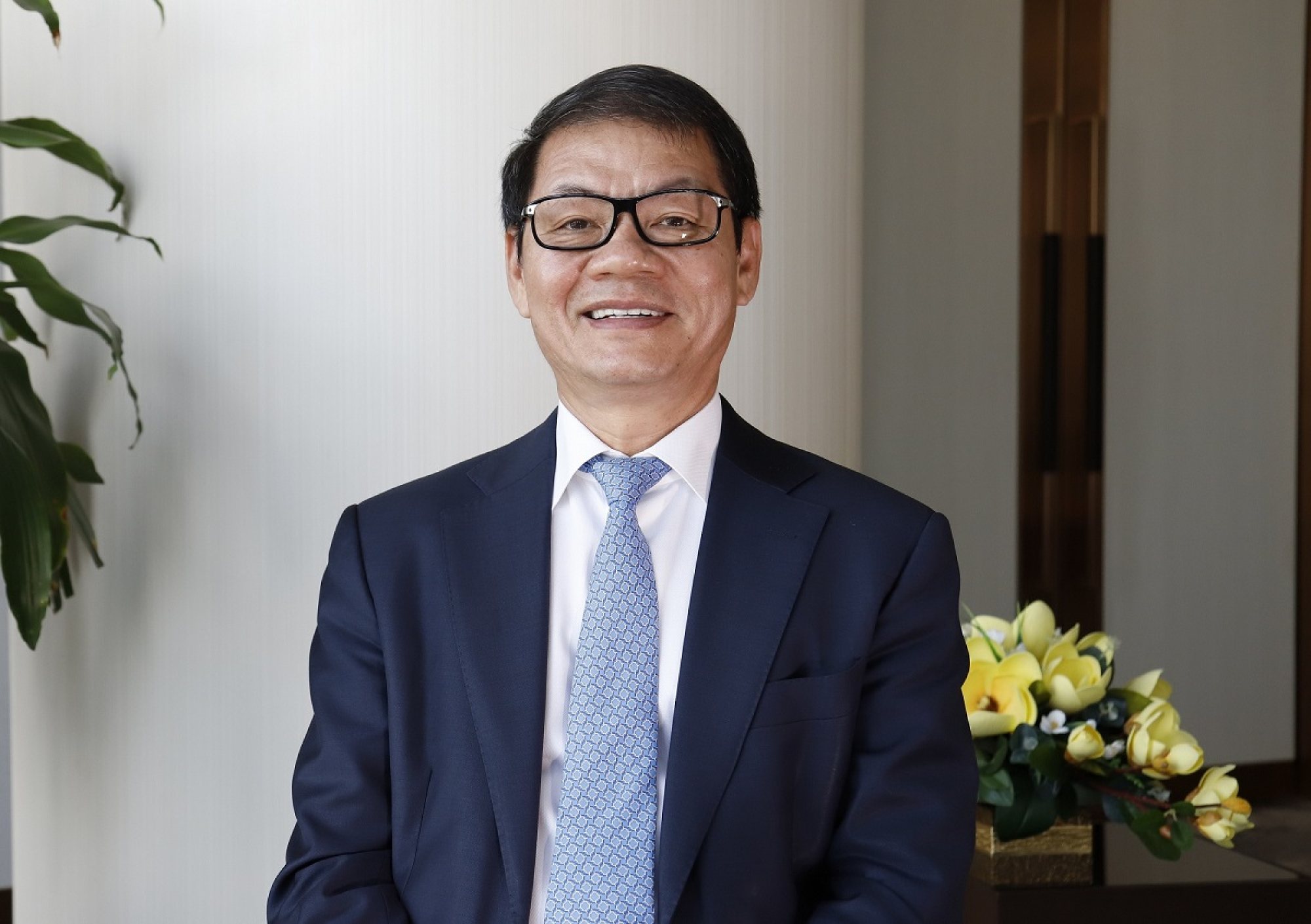 vietnam’s 5 richest billionaires in 2024 – net worths, ranked: from vietjet air boss nguyen thi phuong thao to techcombank’s ho hung anh – but which self-made man’s career started in a car factory?