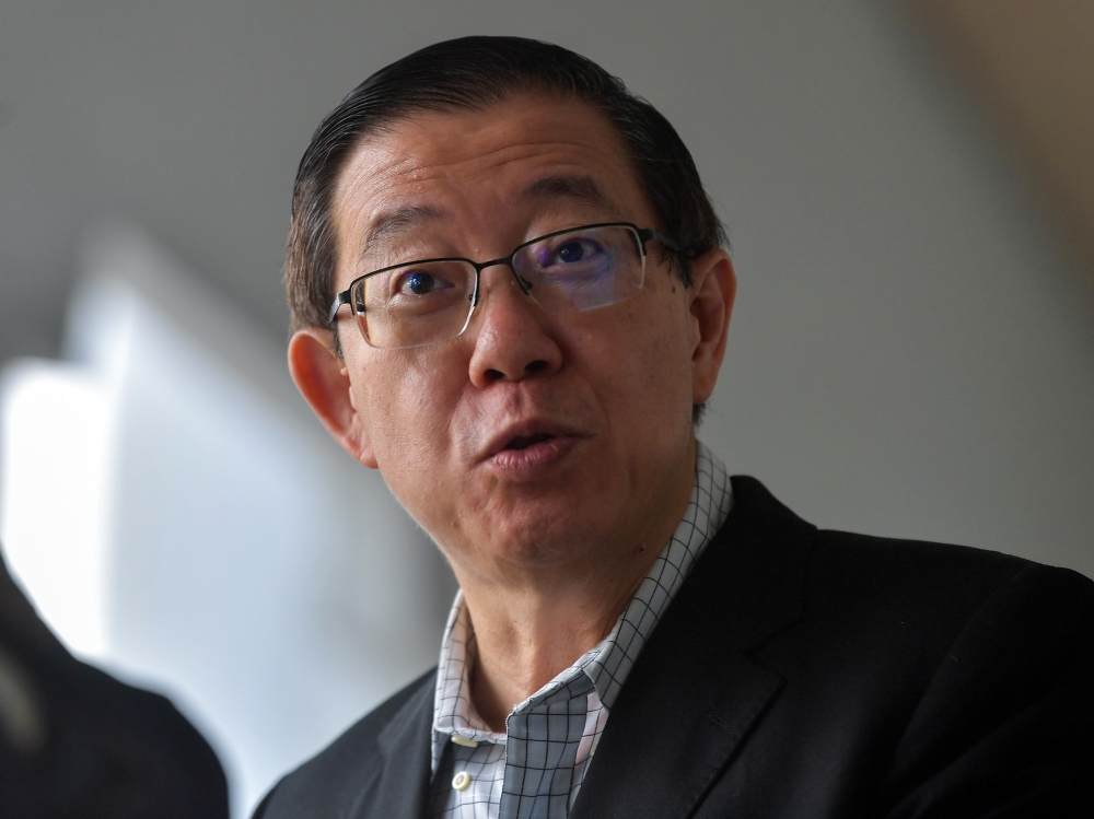how to, penang should learn from selangor on how to go from backend chip manufacturing to front-end design work, says guan eng