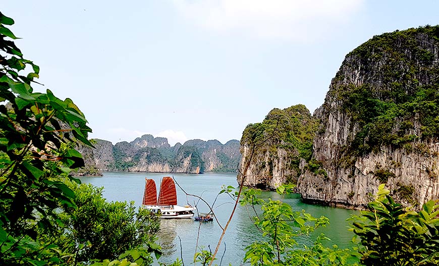 Bai Tu Long Bay: Escape the crowds of Ha Long Bay and explore the pristine beauty of Bai Tu Long Bay, a lesser-known but equally stunning alternative. Cruise through emerald waters dotted with limestone islands, visit traditional fishing villages, and enjoy a peaceful retreat amidst nature's wonders. ]]>