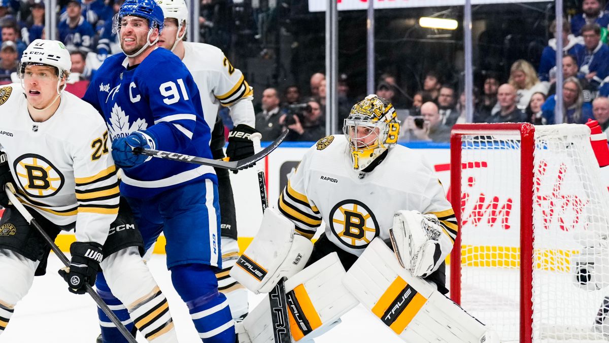 Why Bruins Should Start Swayman In Game 5 With Chance To Eliminate Leafs