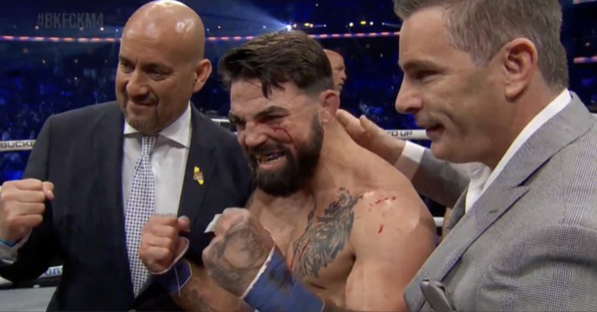 Mike Perry Smashes Thiago Alves In 60 Seconds - BKFC KnuckleMania IV ...