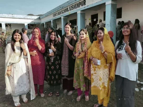 only 8% women in initial lok sabha polls