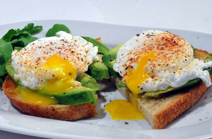 colesterol: ¿cuántos huevos recomiendan comer los expertos al día?