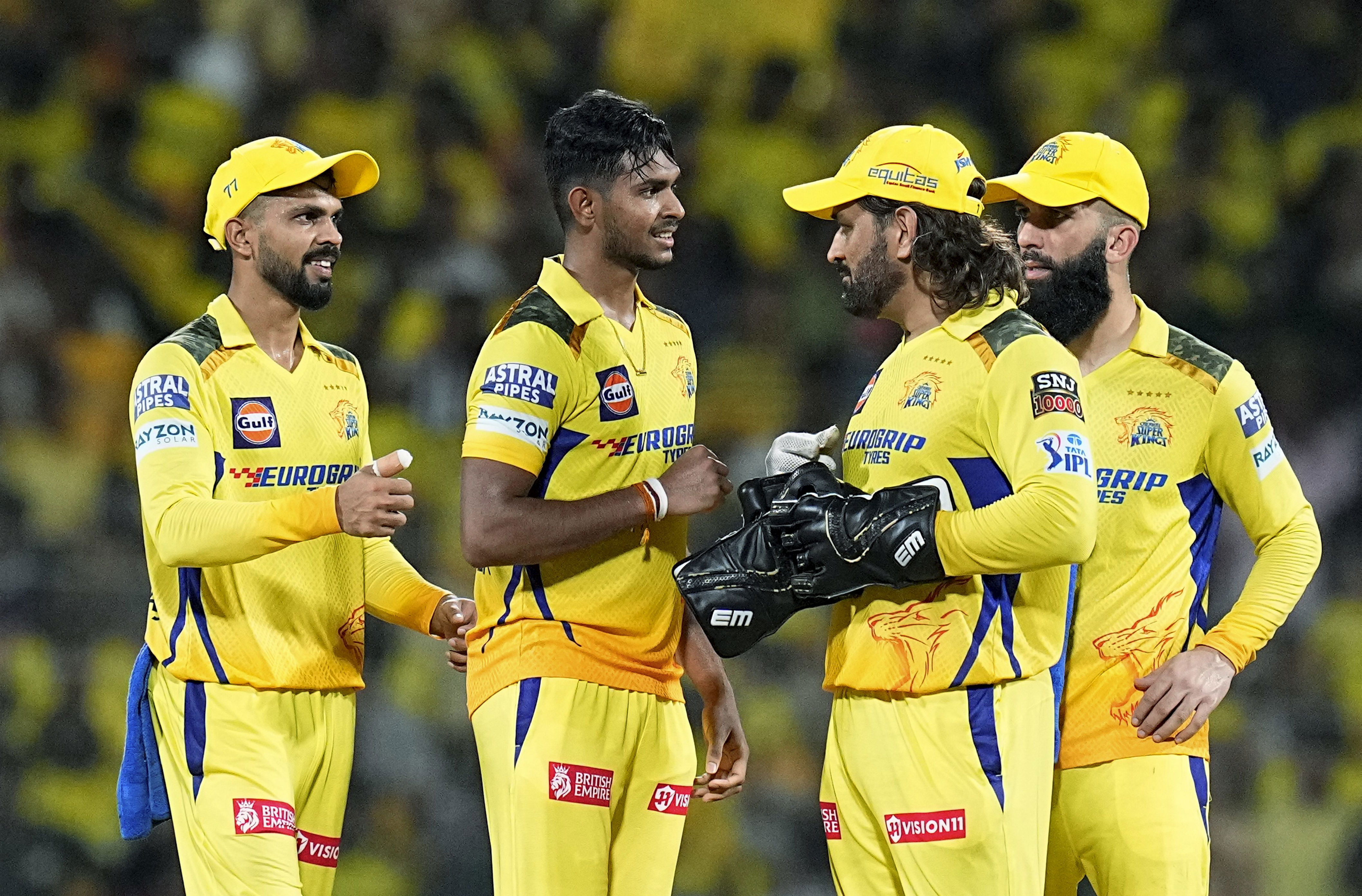 dhoni is playing my father's role in my cricket career : csk's matheesha pathirana