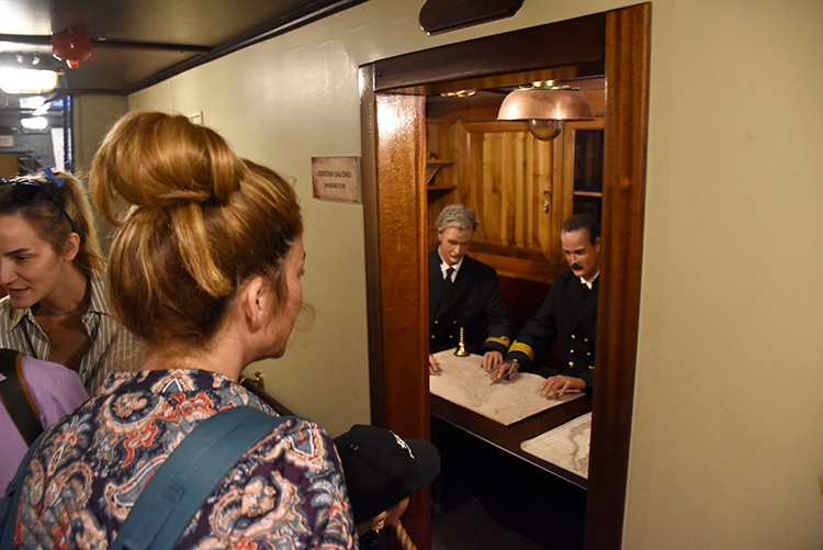bodrum'da, tcg nusret müze gemisi ziyarete açıldı
