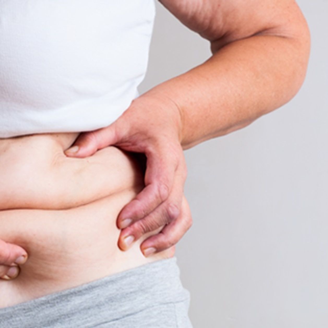 ménopause et minceur : ces quatre conseils dispensés par une gynécologue vous aideront à perdre du ventre