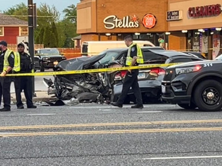 2 Dead In Crash At 87th Street and Cicero Avenue: Police