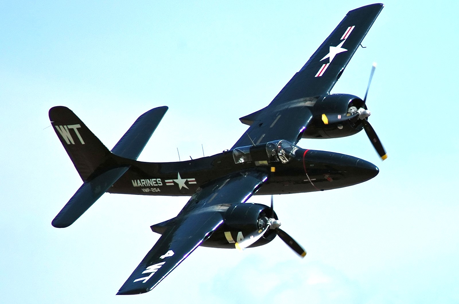 Top 10 Ultimate Piston-Engine Fighter Aircraft