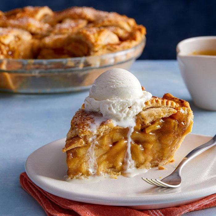 We Made the Pioneer Woman Apple Crisp Recipe—and It’s Totally Worth the