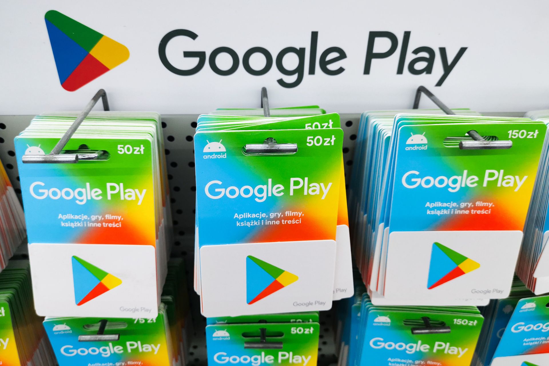 android, sklep google play: dziwna zmiana w pobieraniu aplikacji