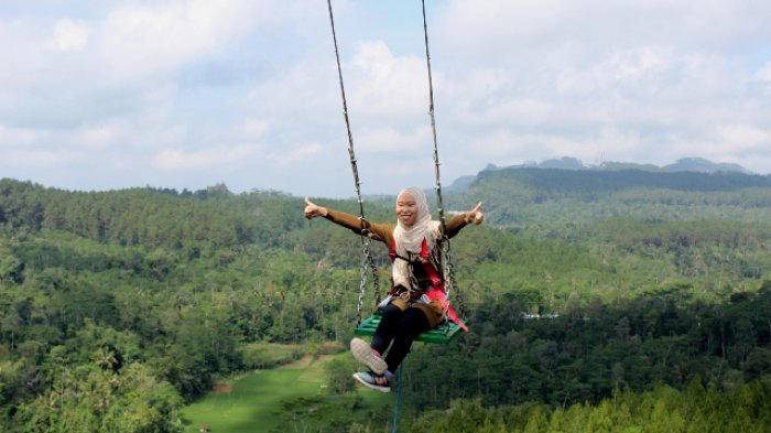 Ayunan Langit Watu Jaran di Pedukuhan Sabrang Lor, Desa Purwosari, Kecamatan Girimulyo, Kulonprogo (Tribun Jogja/ Singgih Wahyu Nugraha)