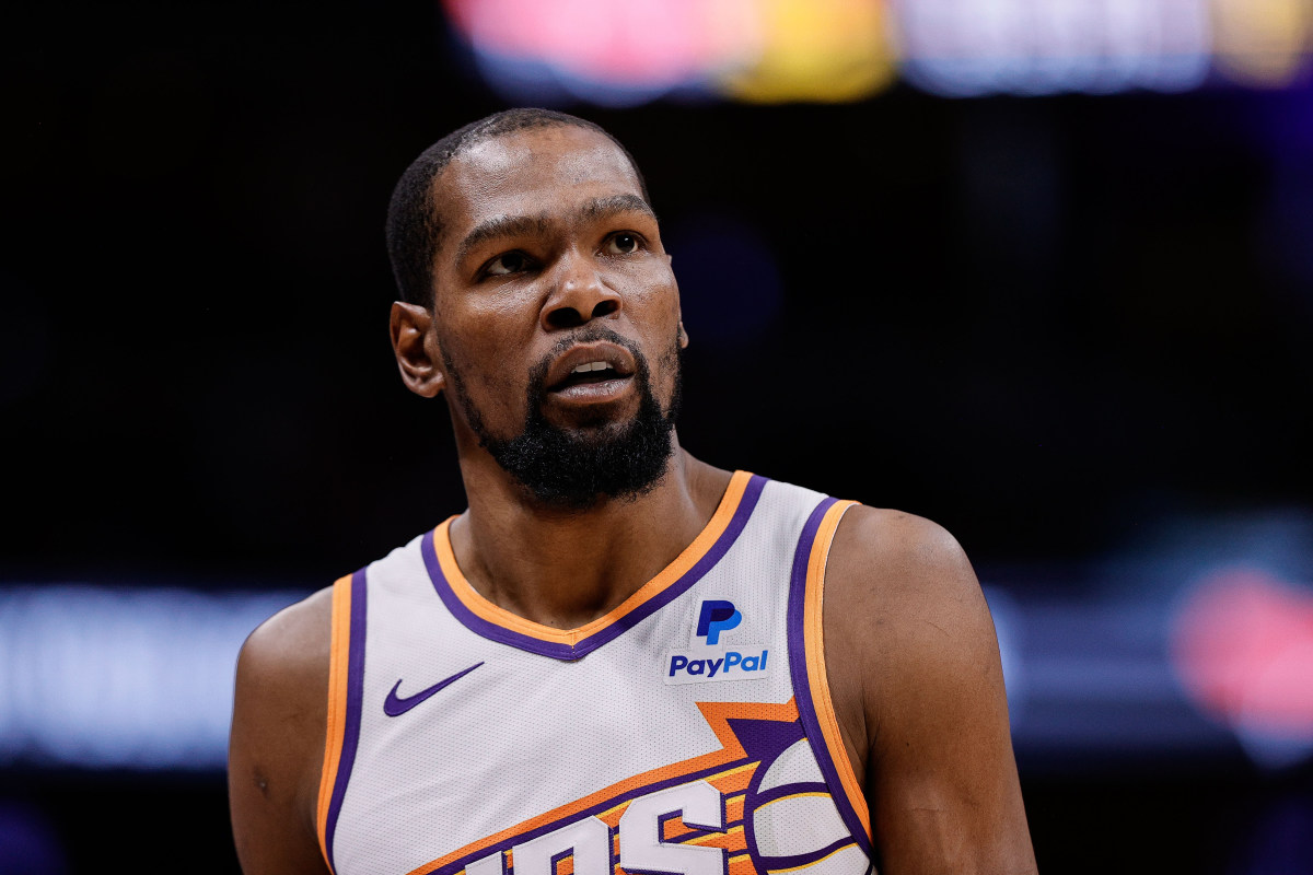 kevin durant was not comfortable with his role alongside devin booker and bradley beal