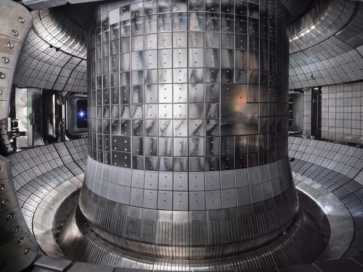 A energia via fusão nuclear promete ser uma fonte limpa e quase ilimitada Foto: KFE/Reproduçã