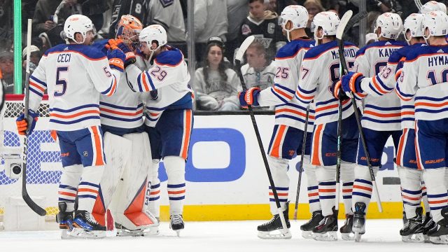 oilers getting separation from kings with skinner’s calm and squeaky wins
