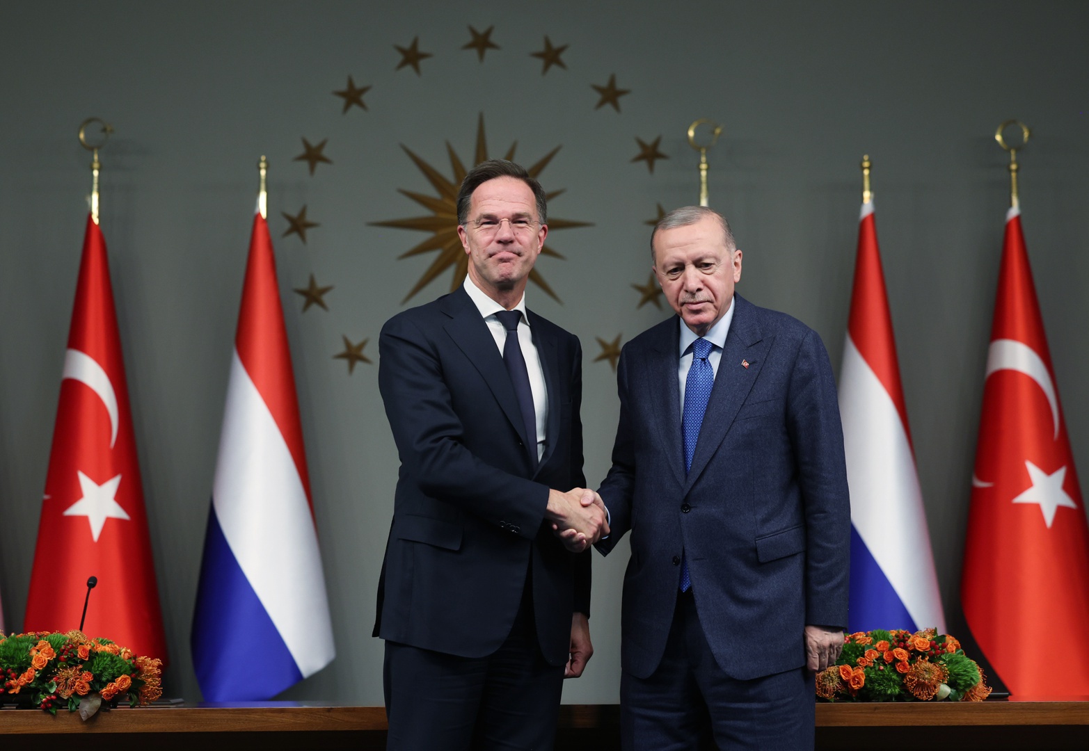 turquía señala que apoyará al neerlandés mark rutte como próximo secretario general de la otan